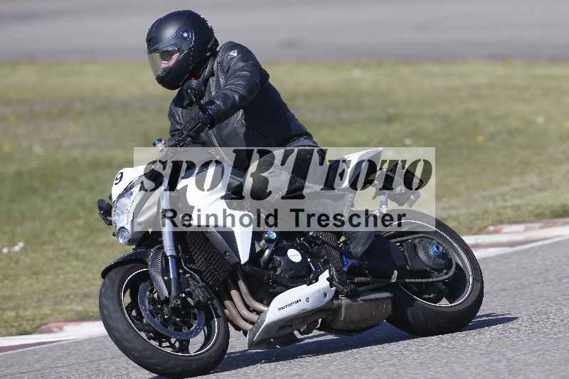 /01 02.04.2026 MAZ ADR/Gruppe gelb Gruppe gruen/99